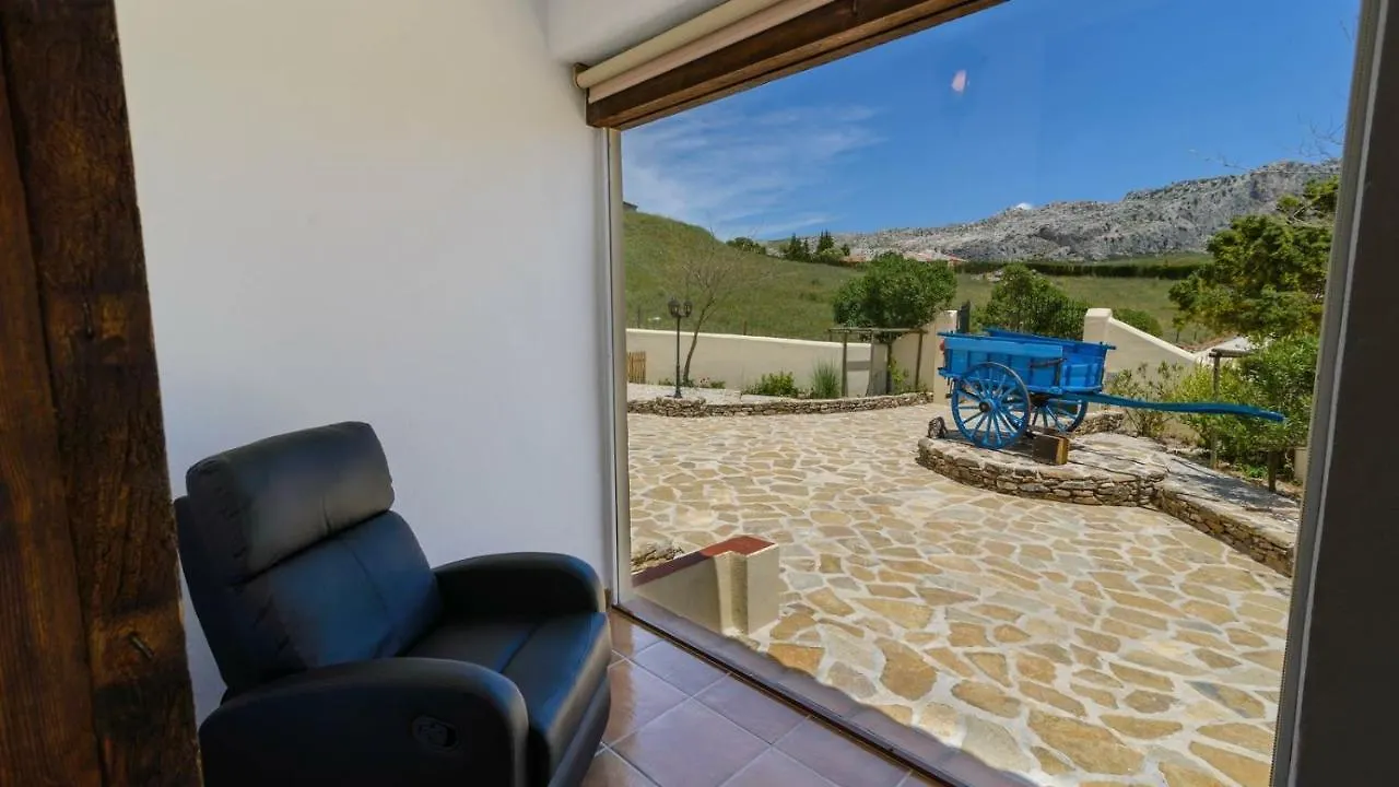 Casa Finca Del Roble Antequera - La Higuera By Ruralidays Spain